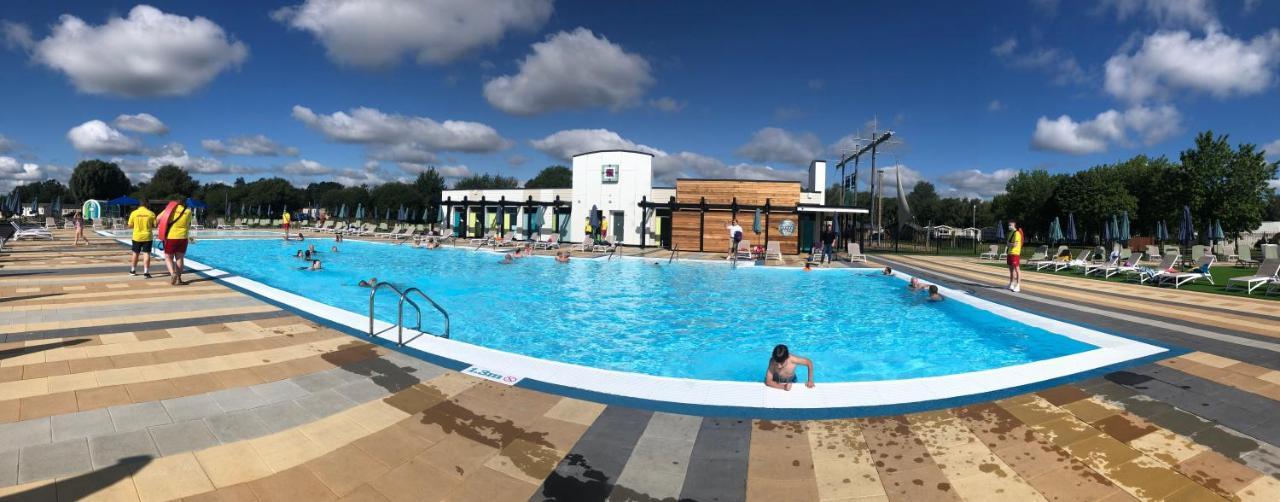 Tattershall Lakes Sunset View Caravan Lakeside, Hot Tub, Garden, Private Fishing Peg & Wifi Ngoại thất bức ảnh