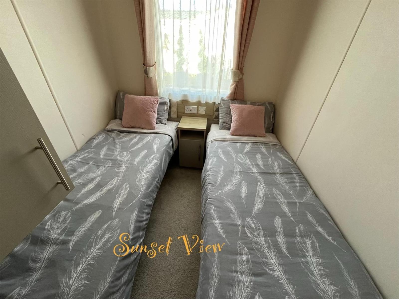 Tattershall Lakes Sunset View Caravan Lakeside, Hot Tub, Garden, Private Fishing Peg & Wifi Ngoại thất bức ảnh