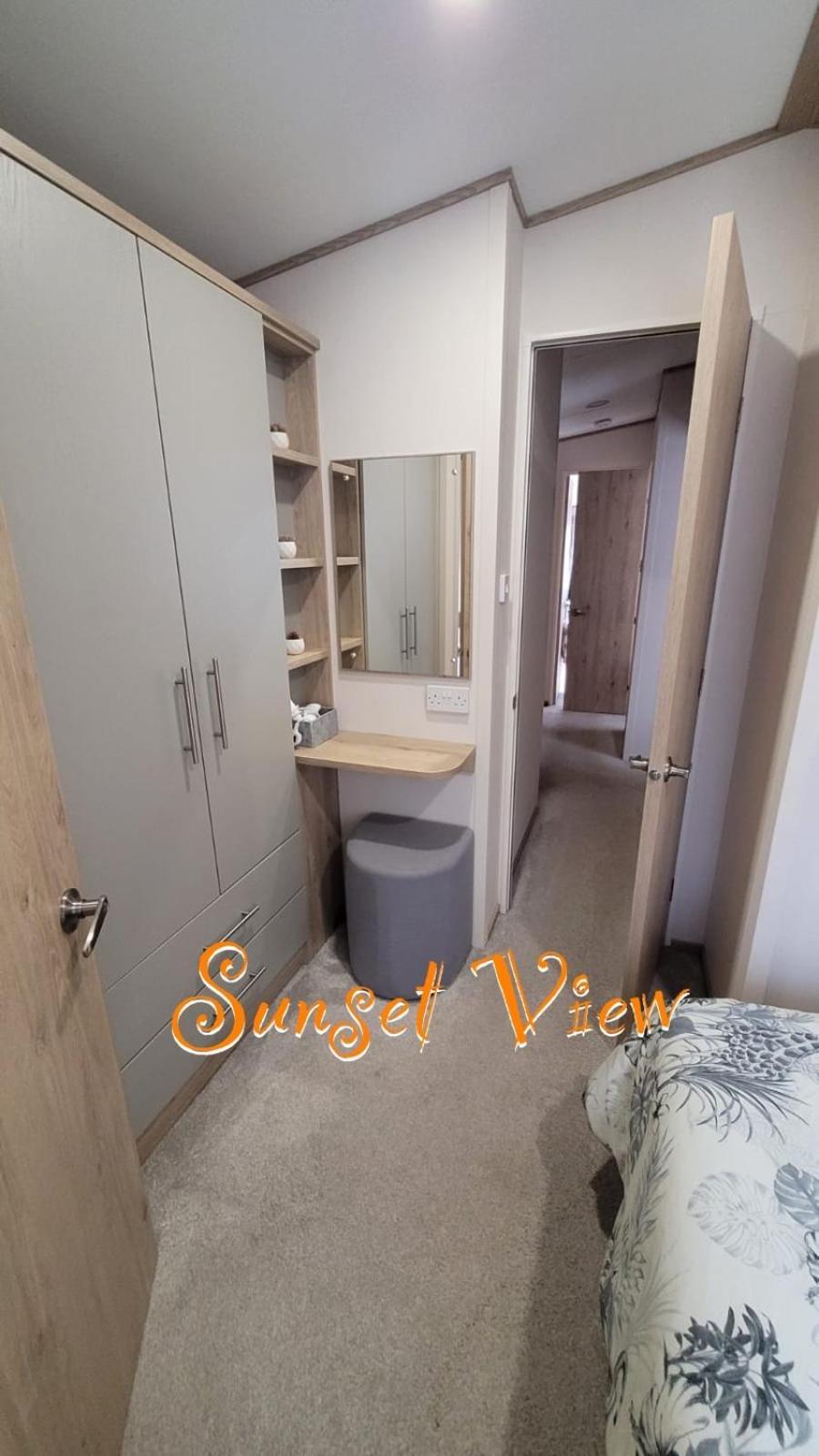 Tattershall Lakes Sunset View Caravan Lakeside, Hot Tub, Garden, Private Fishing Peg & Wifi Ngoại thất bức ảnh