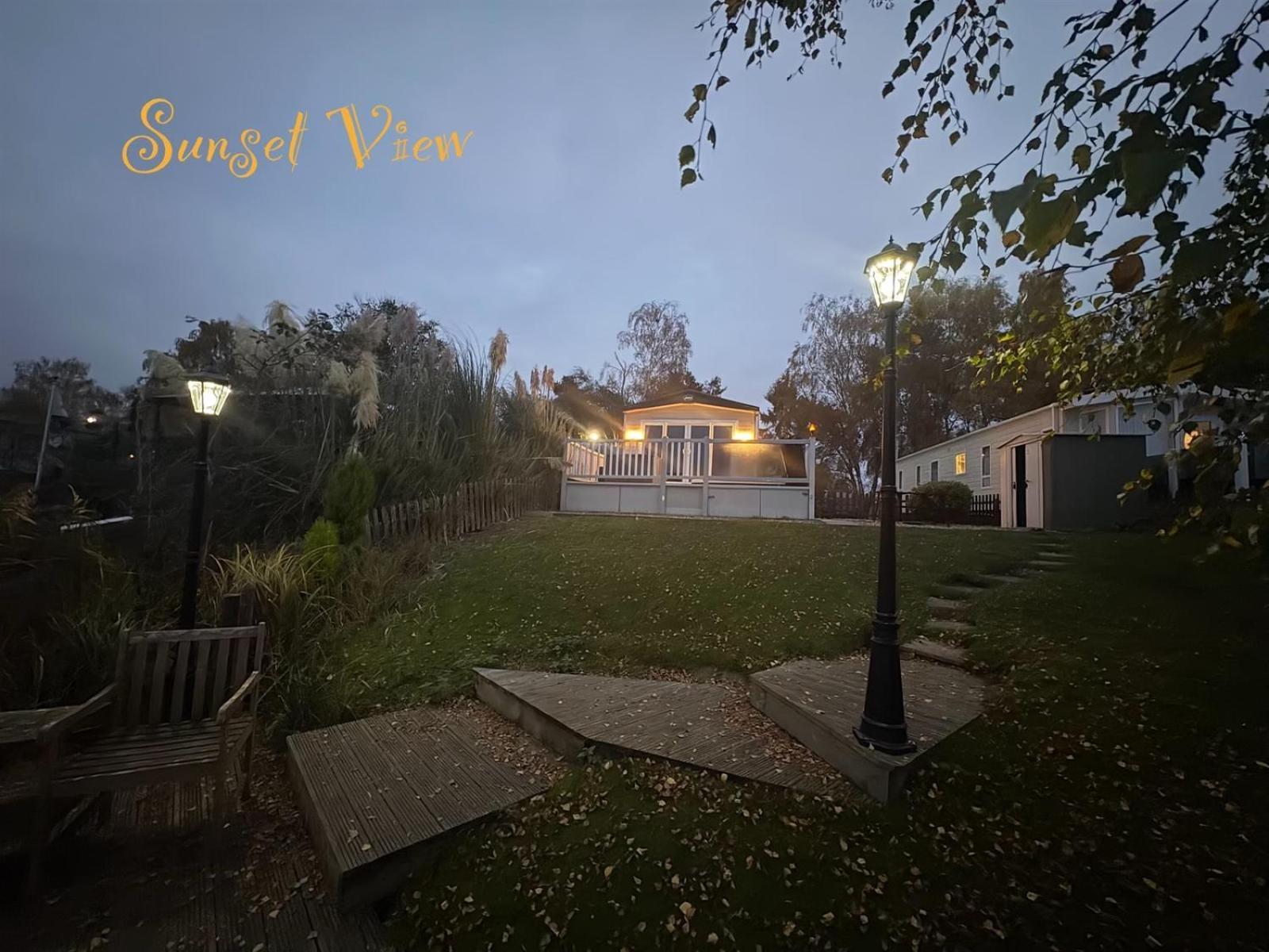 Tattershall Lakes Sunset View Caravan Lakeside, Hot Tub, Garden, Private Fishing Peg & Wifi Ngoại thất bức ảnh